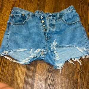 Levi shorts